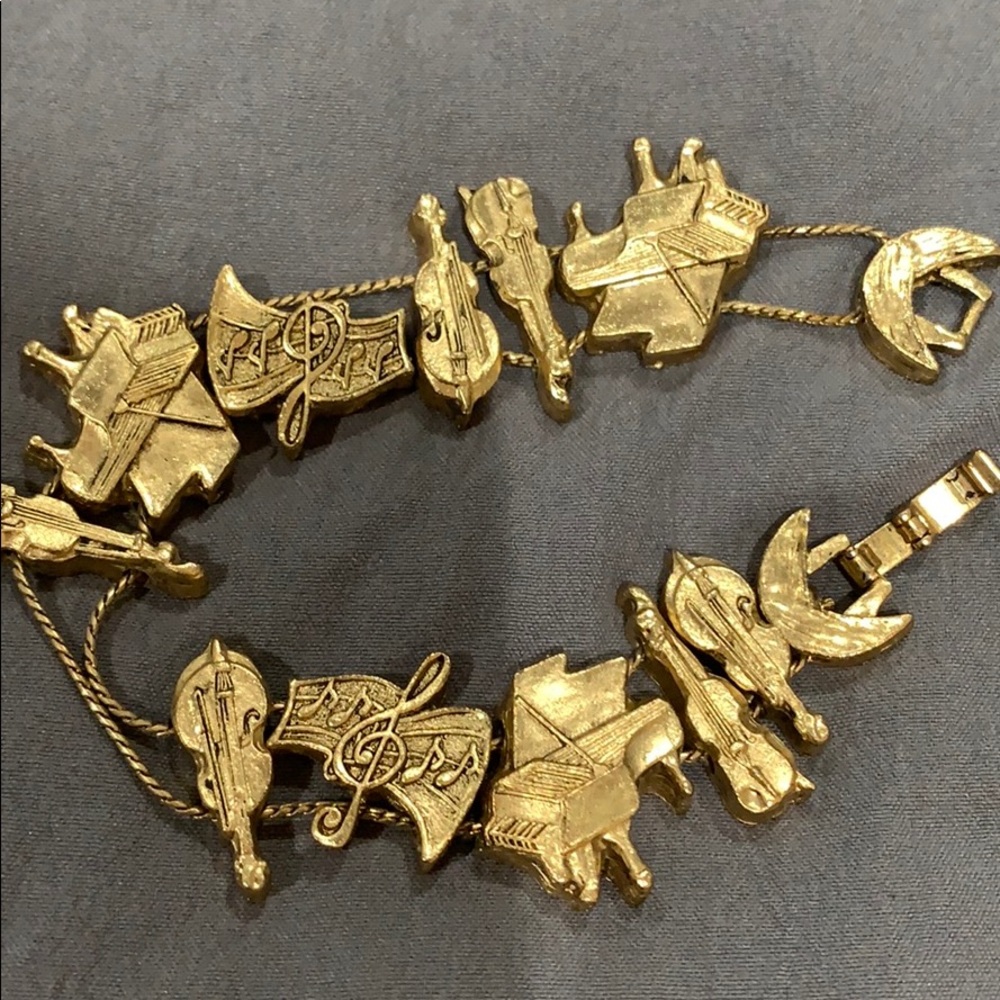 Musical instrument bracelet